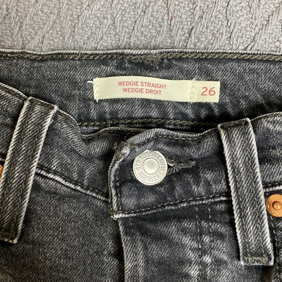 Levi Wedgie Straight Denim Jeans - Picture 2 of 3